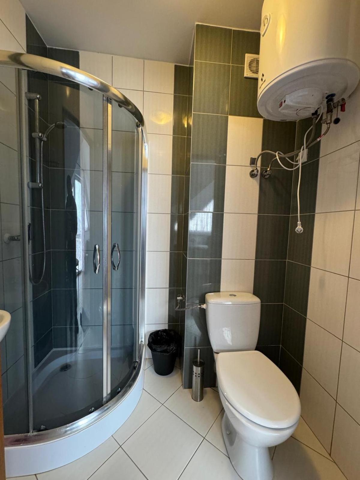 Sloneczny Brzeg Hotel Jaroslawiec Ngoại thất bức ảnh