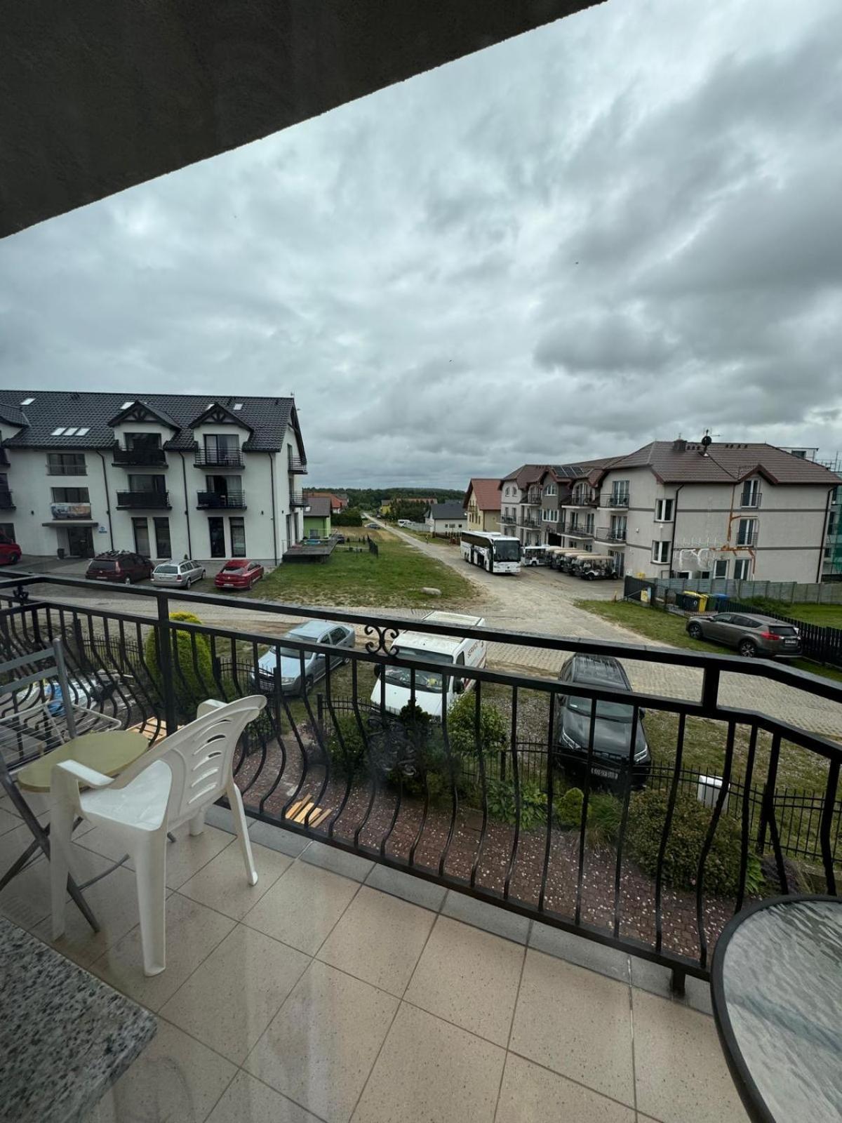 Sloneczny Brzeg Hotel Jaroslawiec Ngoại thất bức ảnh